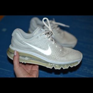 Women’s Nike AirMac 2017